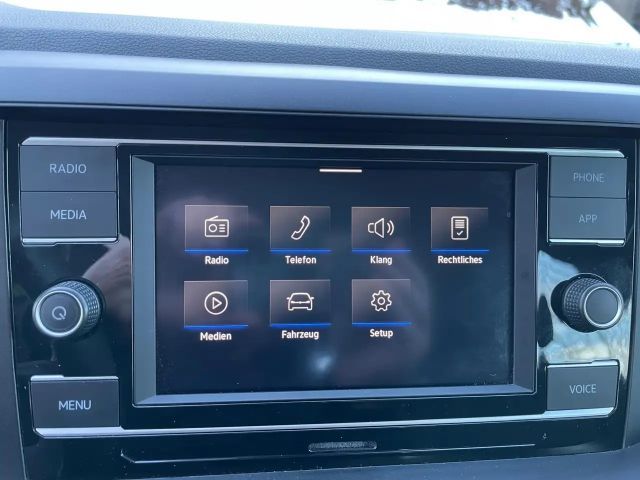 Volkswagen Polo Basis 1,0 Benziner 80PS