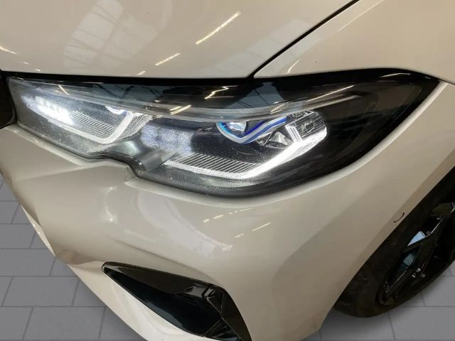 BMW 340 340d M-Sport Sedan