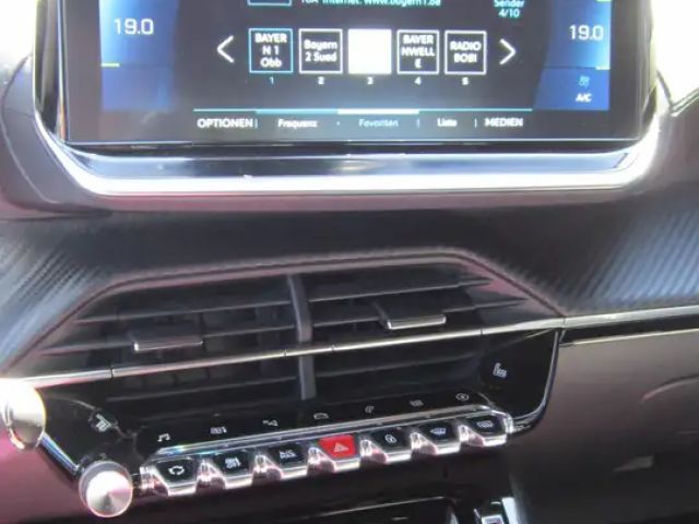 Peugeot E-2008 GT-Line