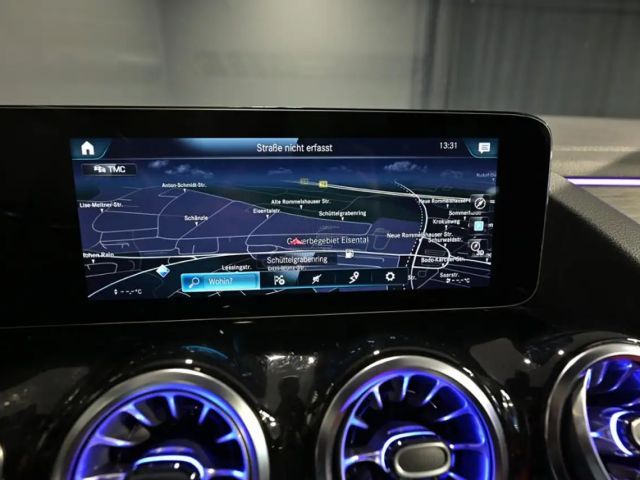 Mercedes-Benz B 200 AMG Line B 200 d