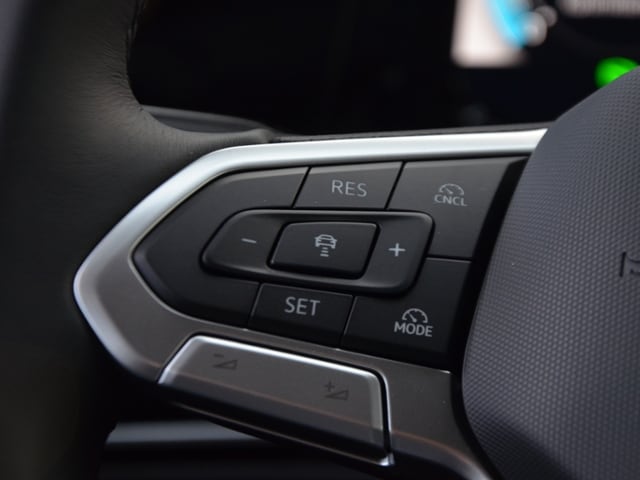 Volkswagen Golf 1.5 eTSI DSG Golf VIII Variant