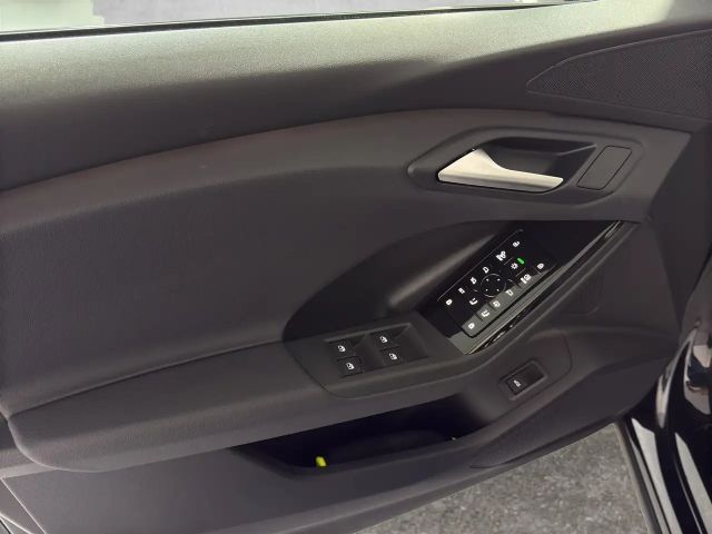 Audi Q6 e-tron e-tron