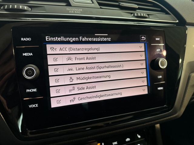 Volkswagen Touran DSG R-Line