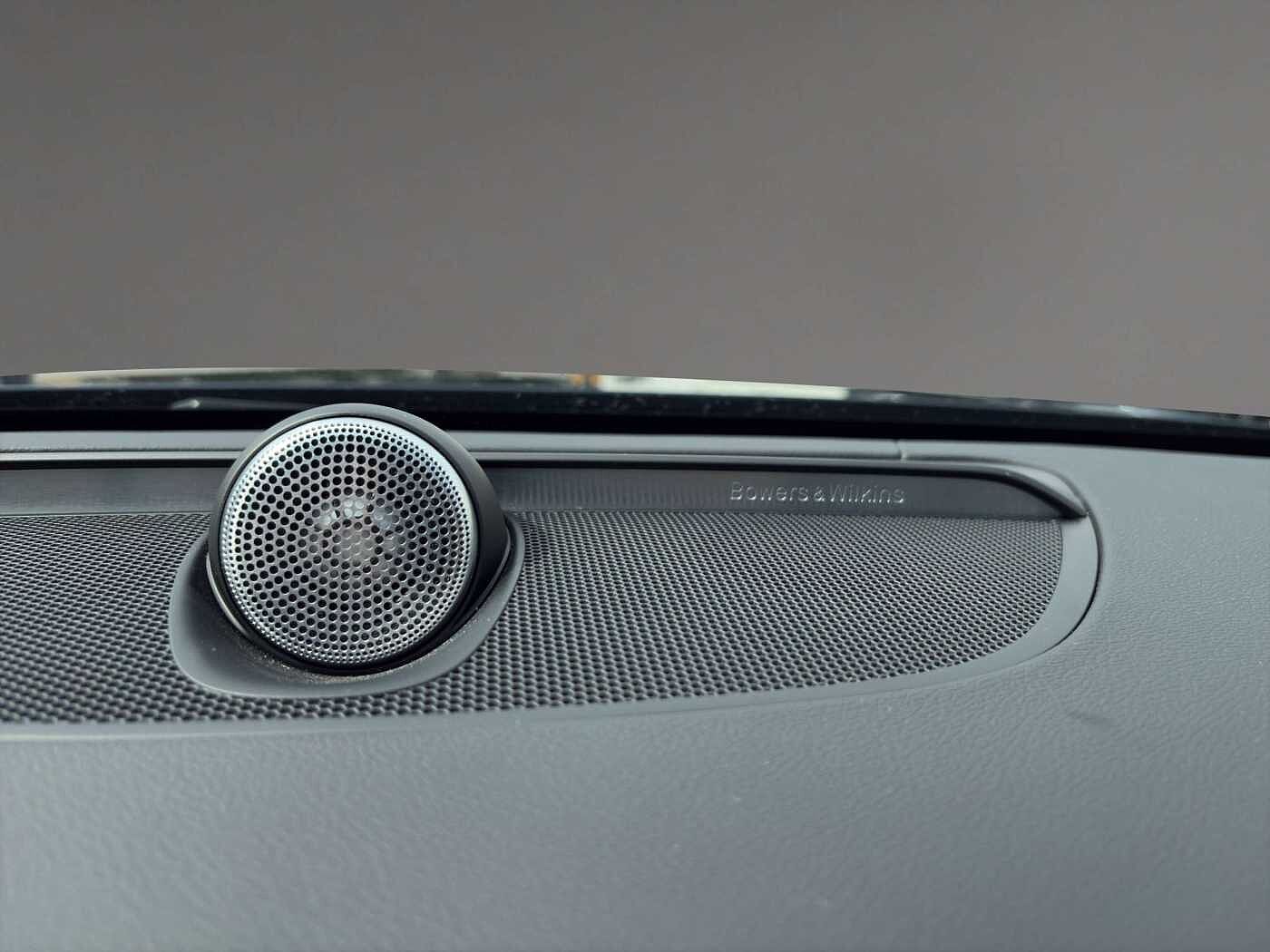 Volvo S60 AWD Dark Recharge Ultimate