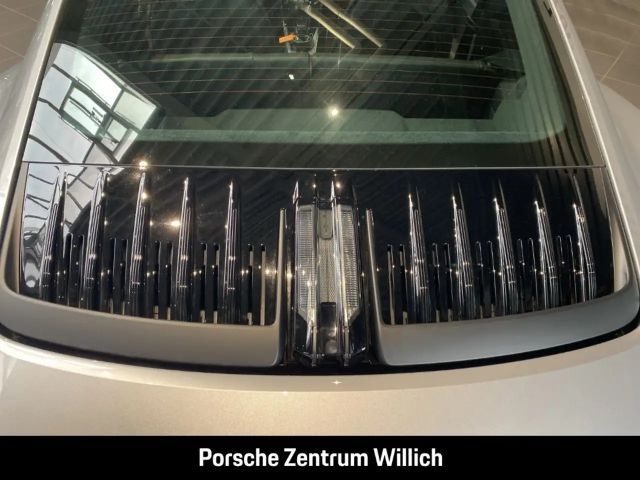 Porsche 992 Carrera Coupé