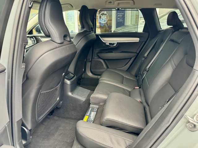 Volvo V90 AWD Dark Plus Recharge T6