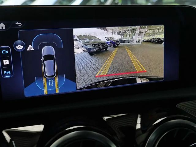 Mercedes-Benz A 200 AMG Line