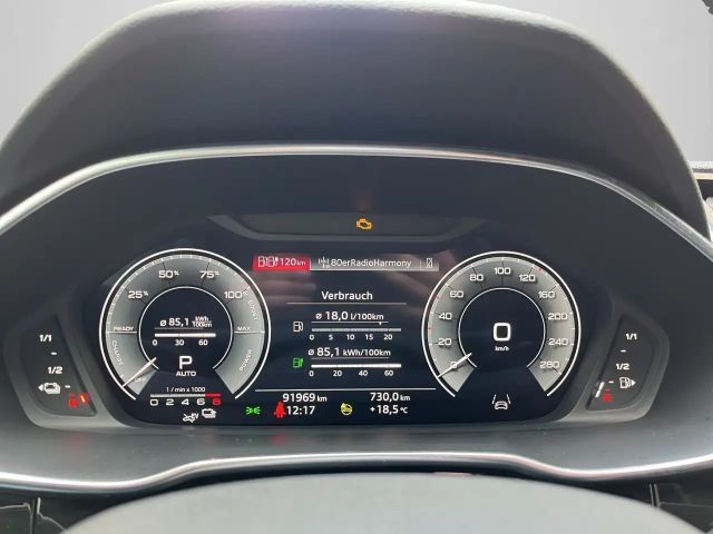 Audi Q3 Hybride S-Line S-Tronic