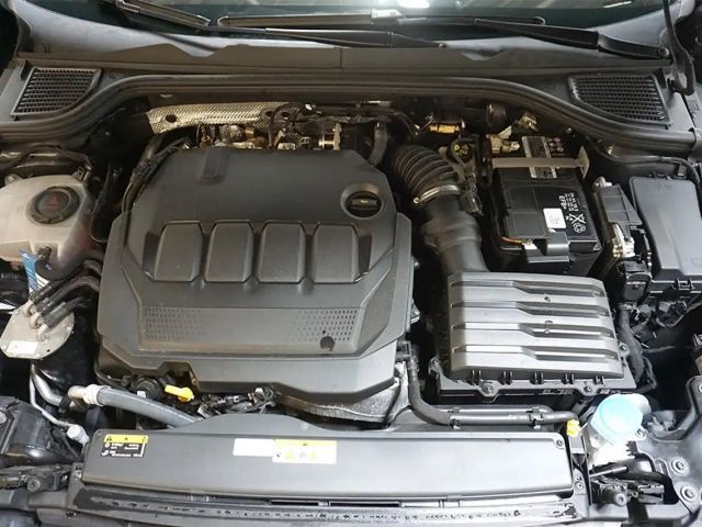 Volkswagen Golf 2.0 TDI DSG