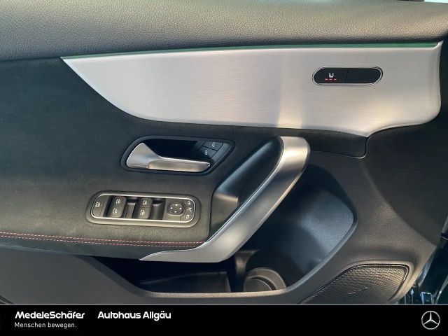 Mercedes-Benz A 35 AMG 4MATIC AMG Line