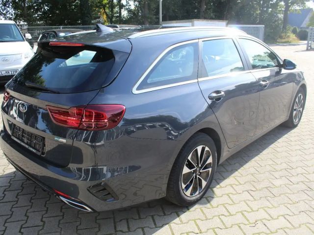 Kia Ceed Hybrid PHEV SportWagon