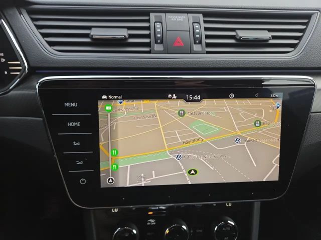 Skoda Superb 2.0 TDI Combi Sportline