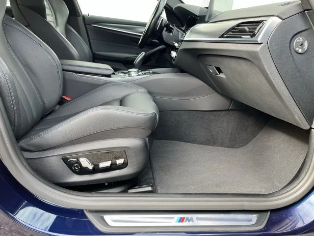 BMW 530 530d M-Sport Sedan