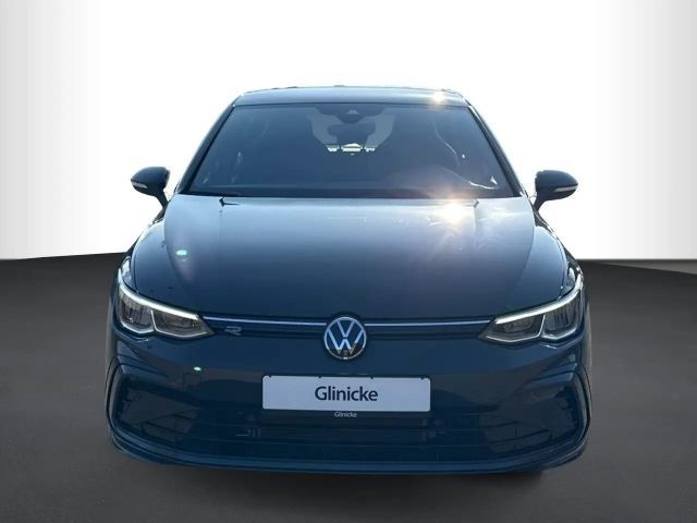 Volkswagen Golf 1.5 eTSI DSG Golf VIII R-Line