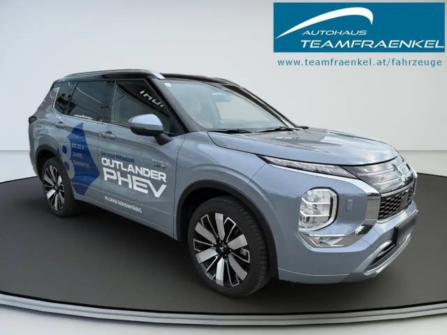 Mitsubishi Outlander 4WD PHEV