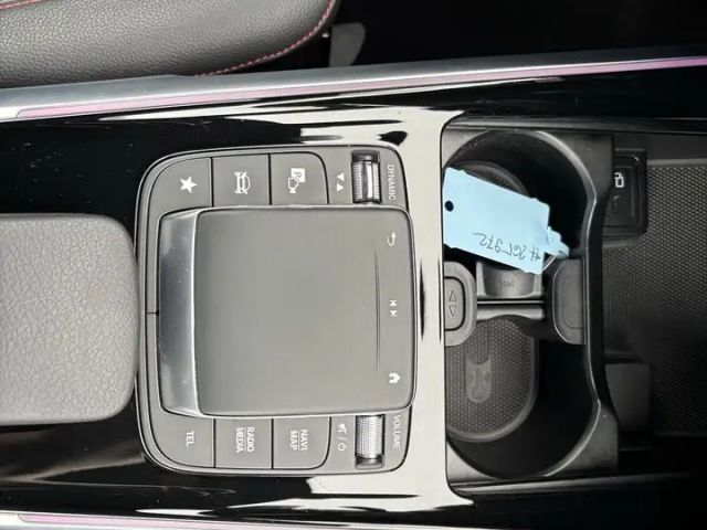 Mercedes-Benz GLB 250 4MATIC AMG Line