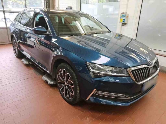 Skoda Superb 2.0 TDI Combi