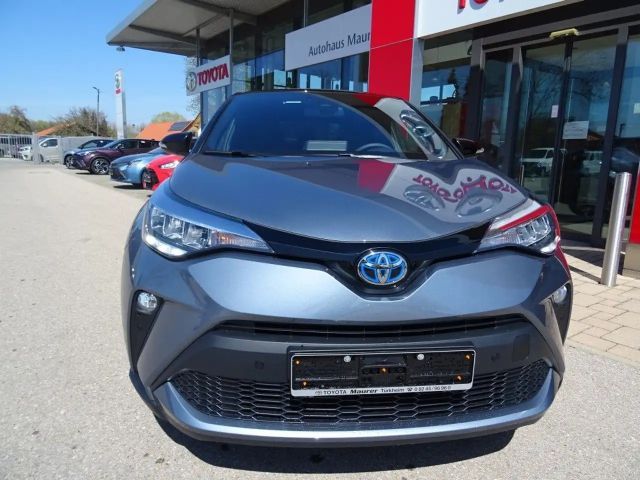 Toyota C-HR Hybride Team D