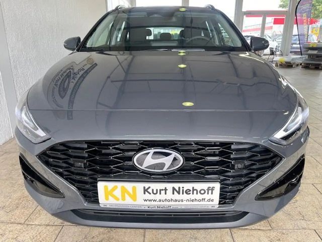 Hyundai i30 Kombi DCT +LED +Winter-Paket +Abstandstempomat