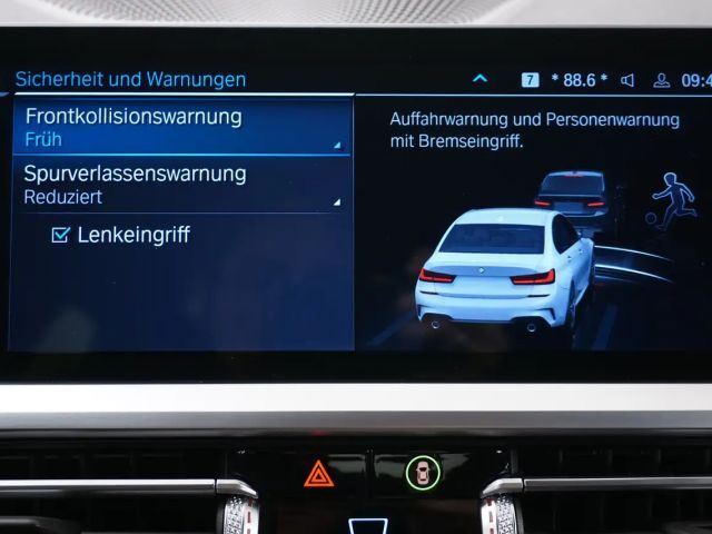 BMW 320 320e M-Sport Sedan