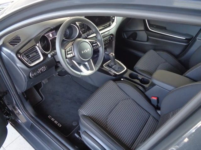 Kia Ceed GDi Vision