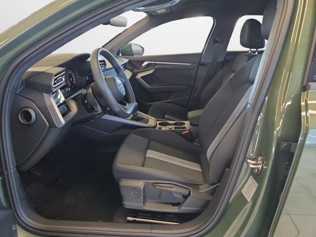 Audi A3 30 TFSI Sedan