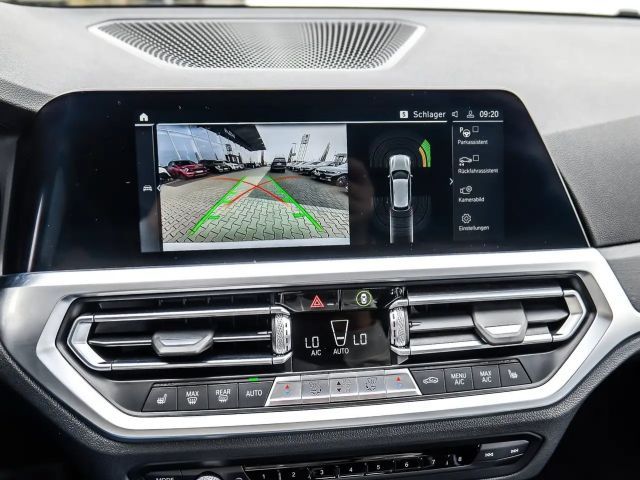 BMW 330 330e xDrive