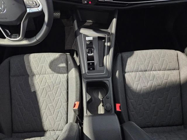 Volkswagen Golf 1.5 eTSI DSG Life