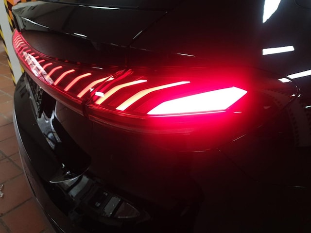 Audi A5 Avant Quattro S-Tronic