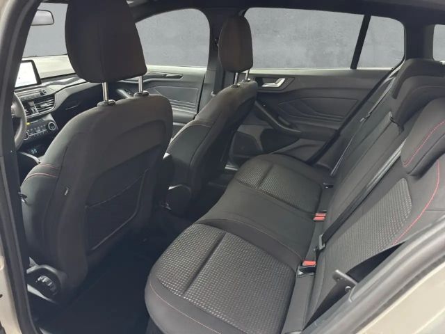 Ford Focus ST Line Wagon