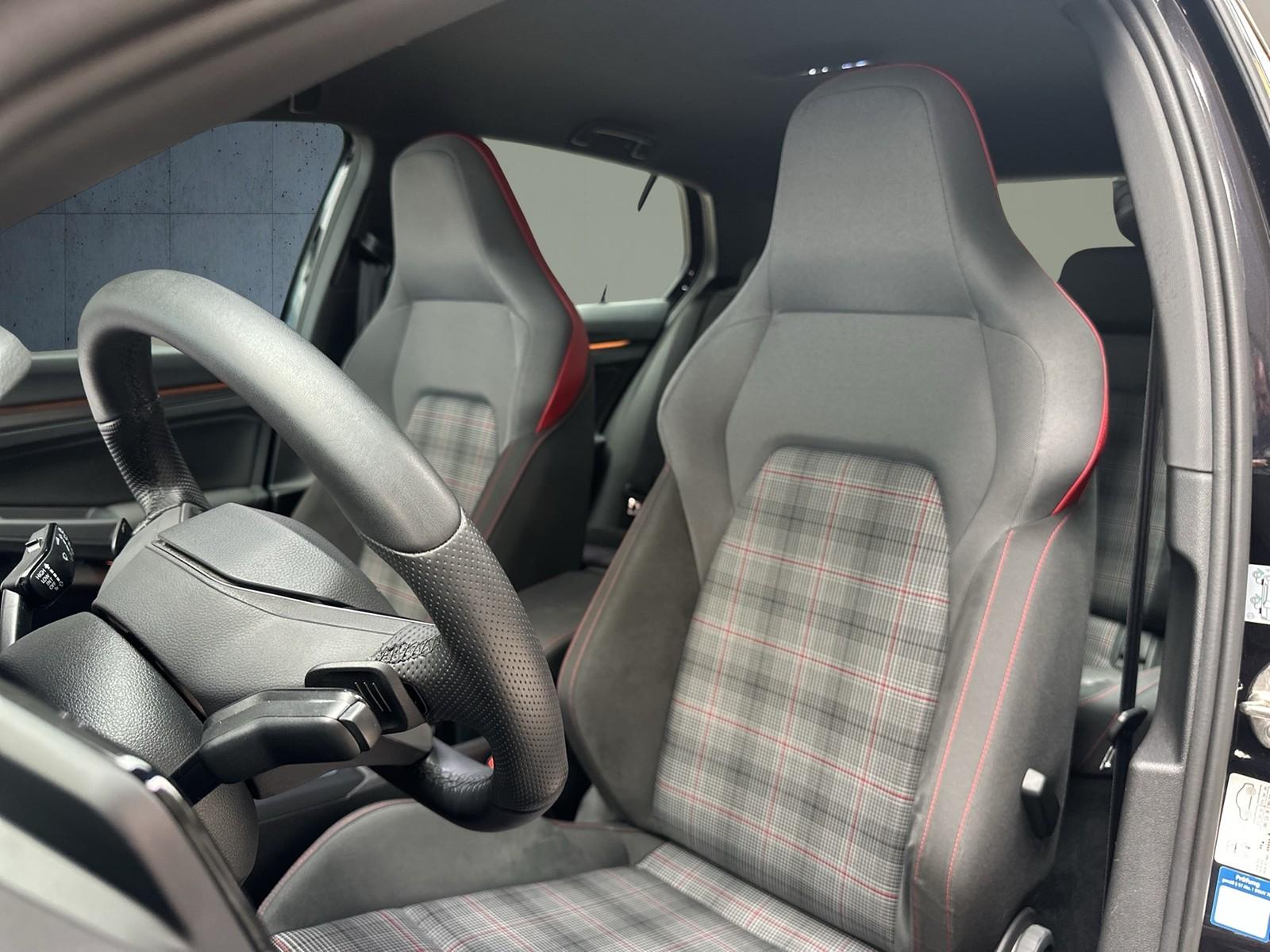 Volkswagen Golf 2.0 TSI DSG GTI