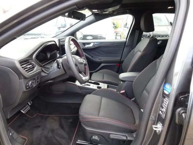 Ford Focus ST Line Wagon