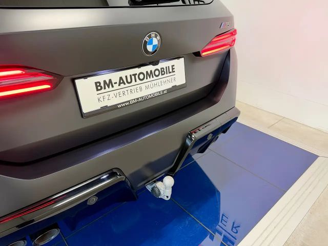 BMW M5 Touring,FrozenMatt,AHK,Panorama,B&W,Leasing,neu