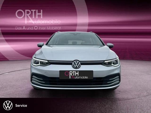 Volkswagen Golf 1.5 eTSI DSG Golf VIII Life