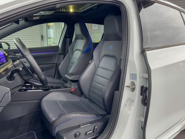 Volkswagen Golf 2.0 TSI DSG Golf VIII