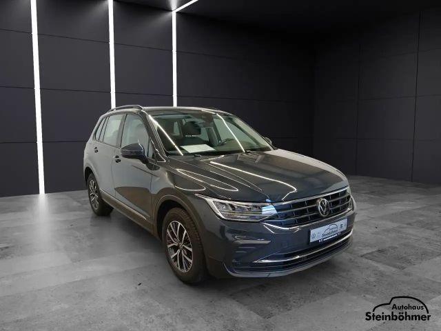 Volkswagen Tiguan DSG Life