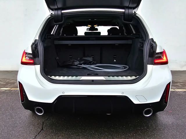 BMW 330 330e M-Sport Touring