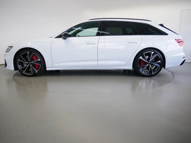Audi S6 Avant
