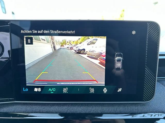 Renault 4 Comfort E-Tech Techno