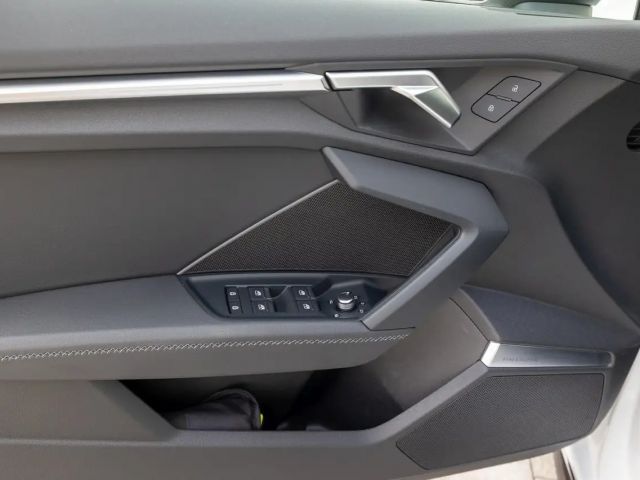 Audi S3 2.0 TFSI Quattro Sedan Sportback