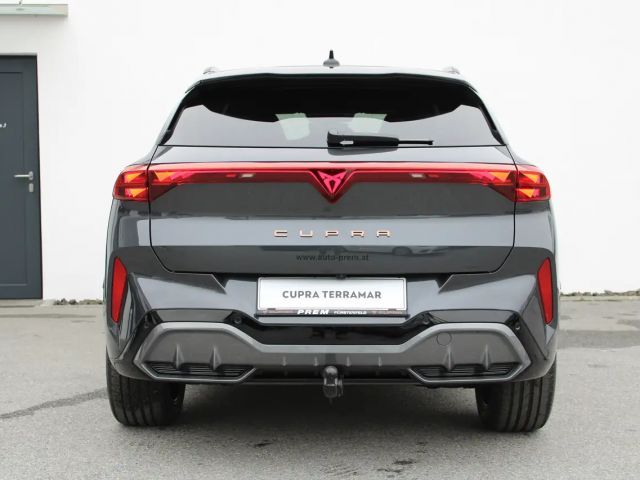 Cupra Terramar 1.5 e-Hybrid