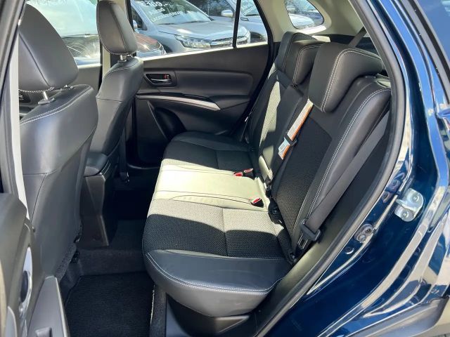 Suzuki S-Cross Flash