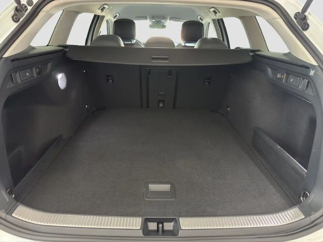 Volkswagen Passat Business DSG Variant