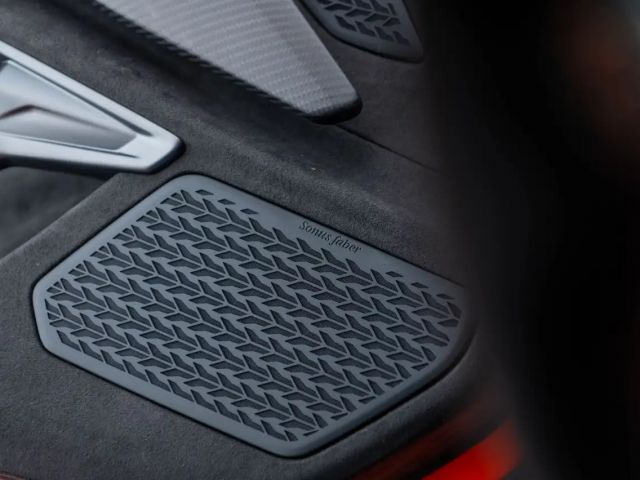 Lamborghini Revuelto *AD PERSONAM*CARBON*FULL ASSIST*SONUS*