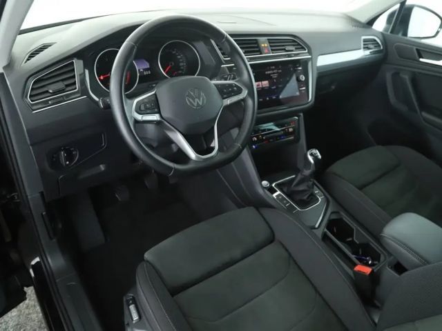 Volkswagen Tiguan IQ.Drive Life
