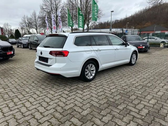 Volkswagen Passat Business DSG Variant