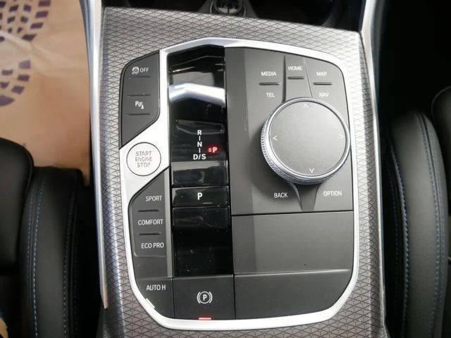 BMW 320 320d M-Sport xDrive