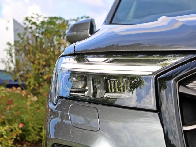 Audi Q7 50 TDI Quattro S-Line