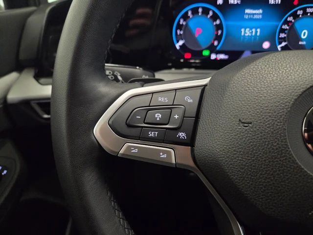 Volkswagen Golf DSG Life Variant