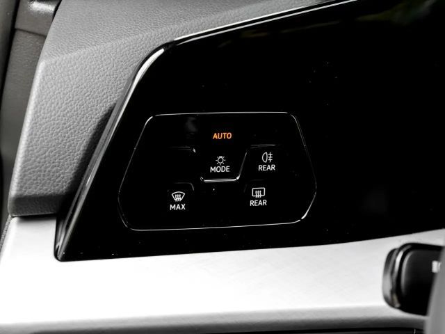 Volkswagen Golf 1.5 TSI Golf VIII Life